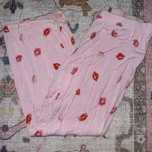 SKIMS lip pants